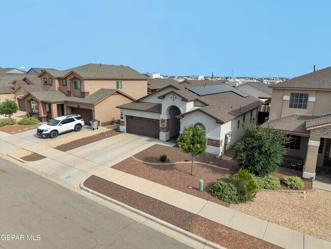 Foto del edificio - 12316 Desert Path Ct
