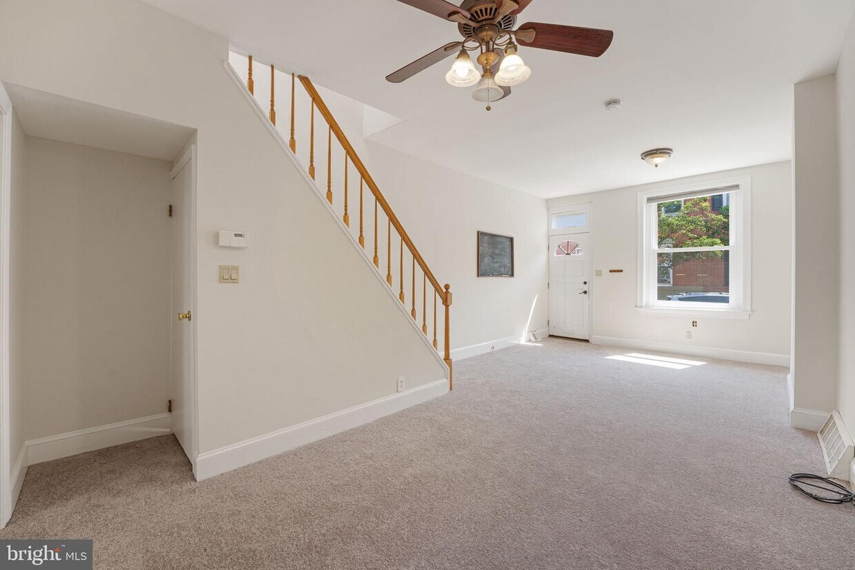 822 Pennock St, Philadelphia, PA 19130 Townhouse for Rent in