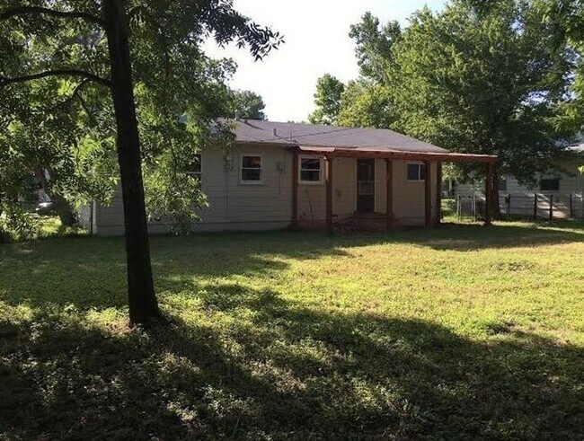 Foto del edificio - Charming 3 BD Across from Killeen Elementary!!  HOUSING ACCEPTED! $400 off 1st Month!!