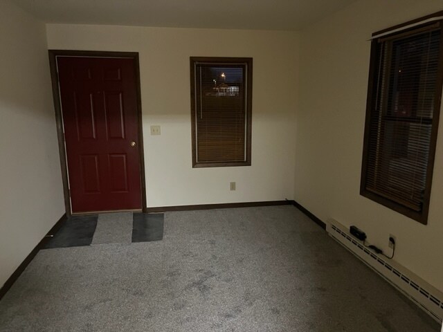 Building Photo - 2943 Horseshoe Pike
