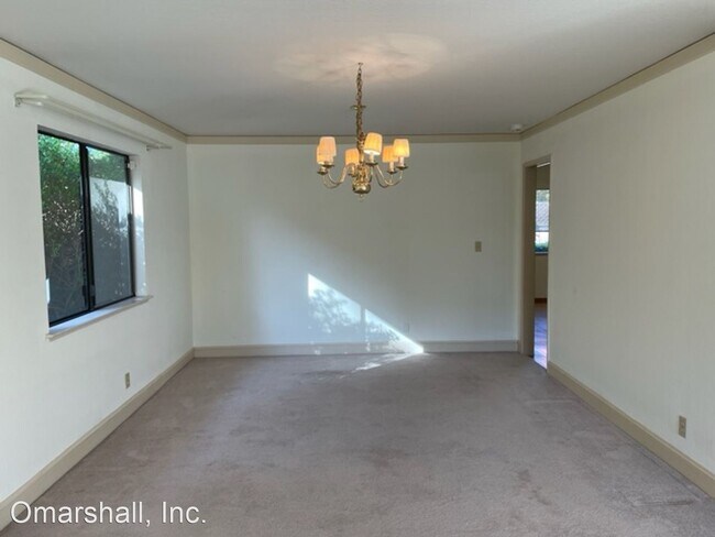 Building Photo - 3 br, 2 bath House - 23 Oakdale Street