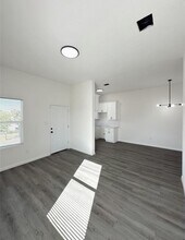 Building Photo - 318 Tennessee St