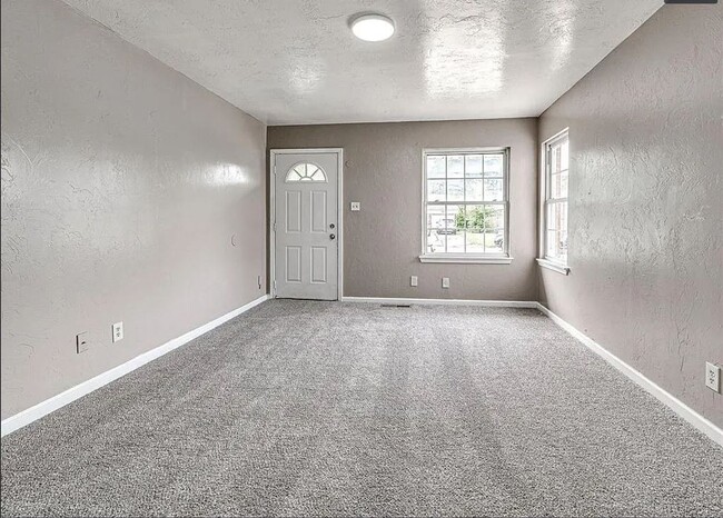 Photo - 3-Bedroom Available! House