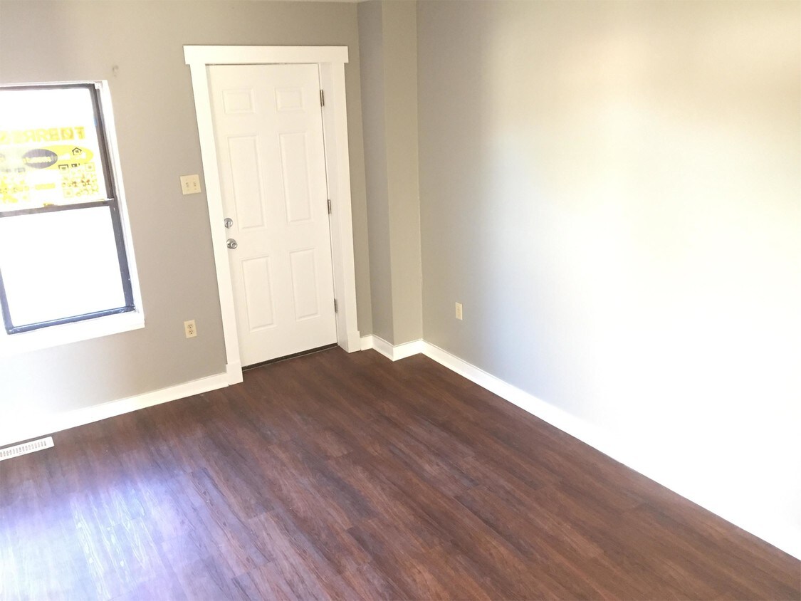 18 4th St Unit 18, Midland, PA 15059 Room for Rent in Midland, PA