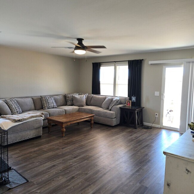 Foto del edificio - Beautiful Home in The Canyons at Whetstone Ranch – Benson, AZ