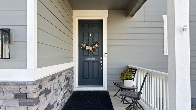 Foto del edificio - 965 N Waterloo Ct