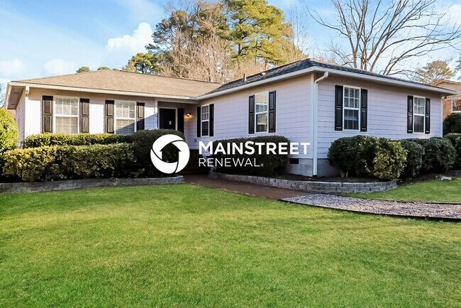 Foto del edificio - 4 Bedroom Pet-Friendly Home in RALEIGH, NC with Main Street Renewal