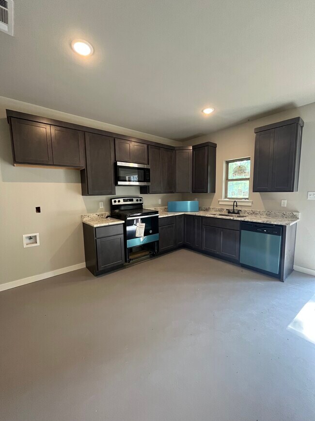 Foto del edificio - 11000 County Road 152 W