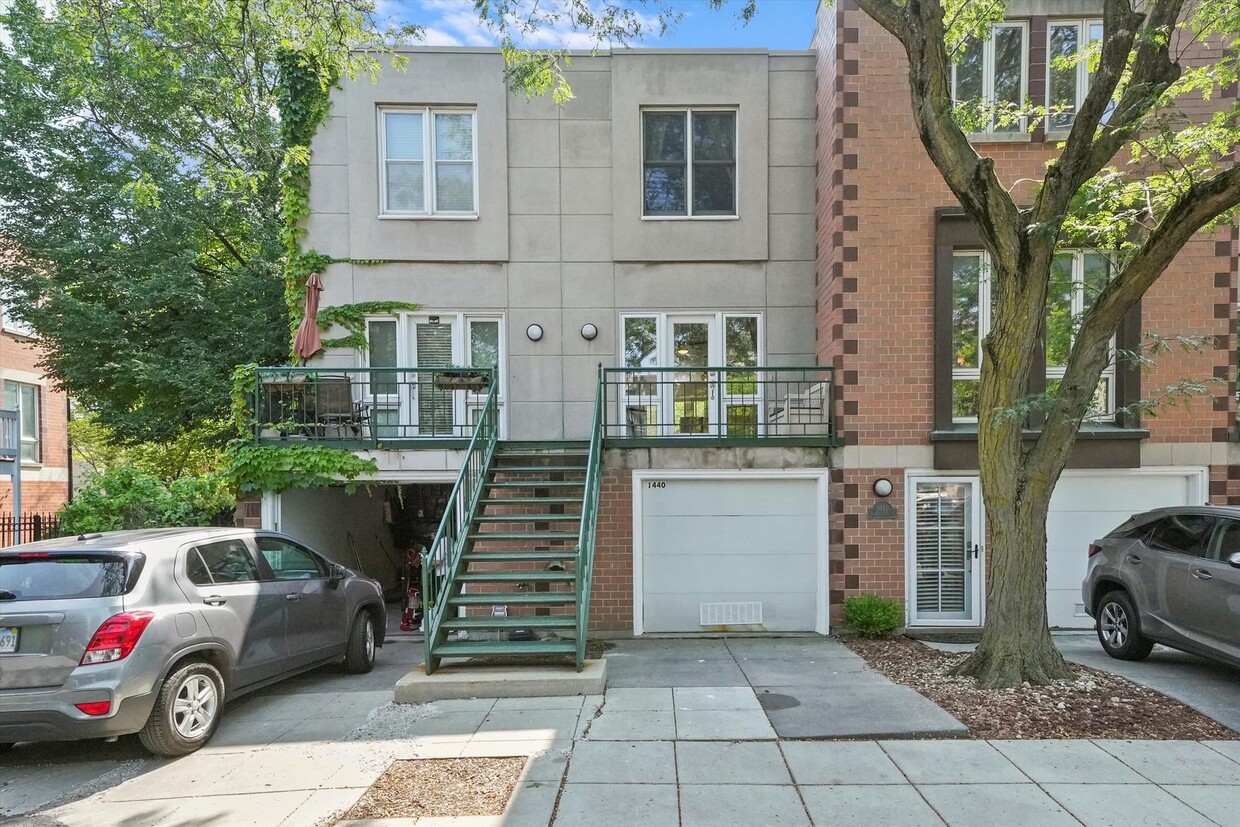 Foto principal - 1440 S State St