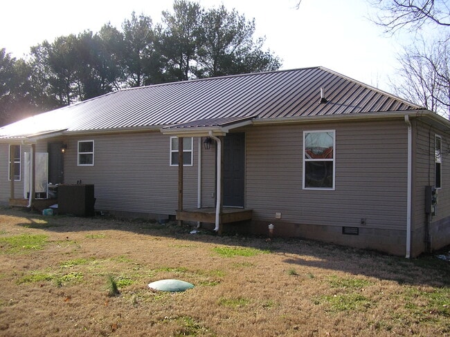 Building Photo - 3812 Charlie Moran Hwy