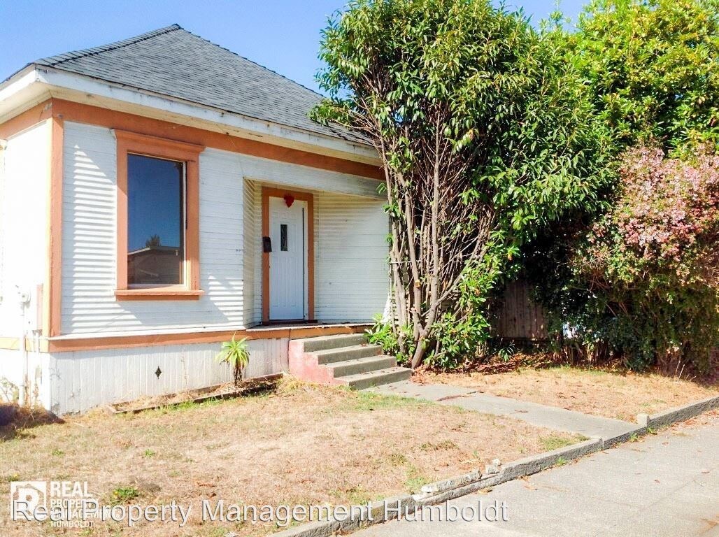 1916 Harrison Ave, Eureka, CA 95501 House Rental in Eureka, CA