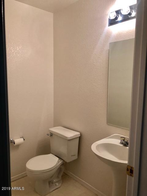 Foto del edificio - 1253 N Spire Ct