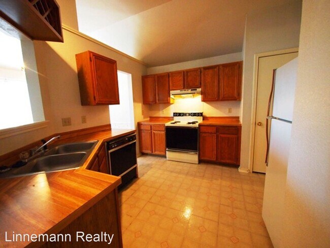Building Photo - 3 br, 2 bath House - 2709 Chameleon Drive
