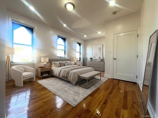 Foto del edificio - 343 Bradford St