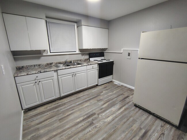 Foto del edificio - 2433 Jonathan Ave