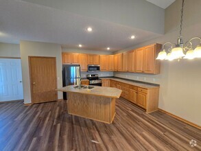 Building Photo - 11683 Alpine Dr