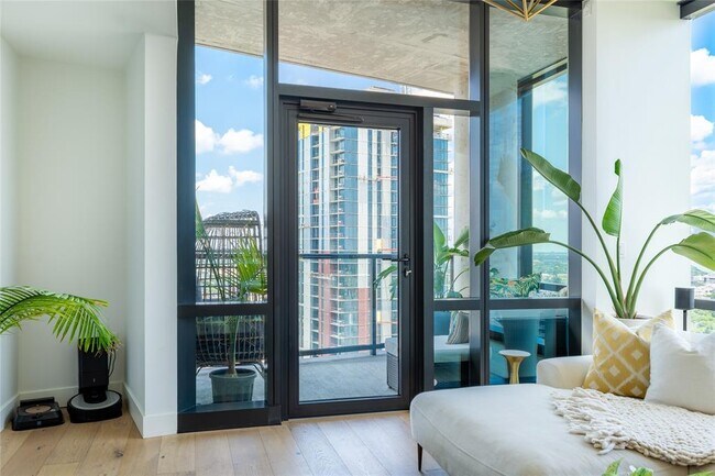 Foto del edificio - 70 Rainey St