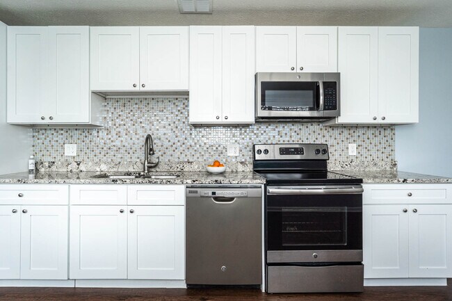 Foto del edificio - 570 Daventry Ln
