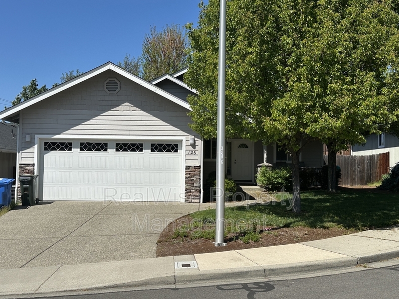 Primary Photo - 126 Aztec Ct