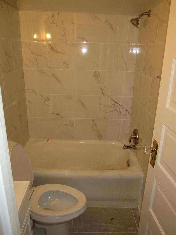 Foto del edificio - 119 Tennyson Ct