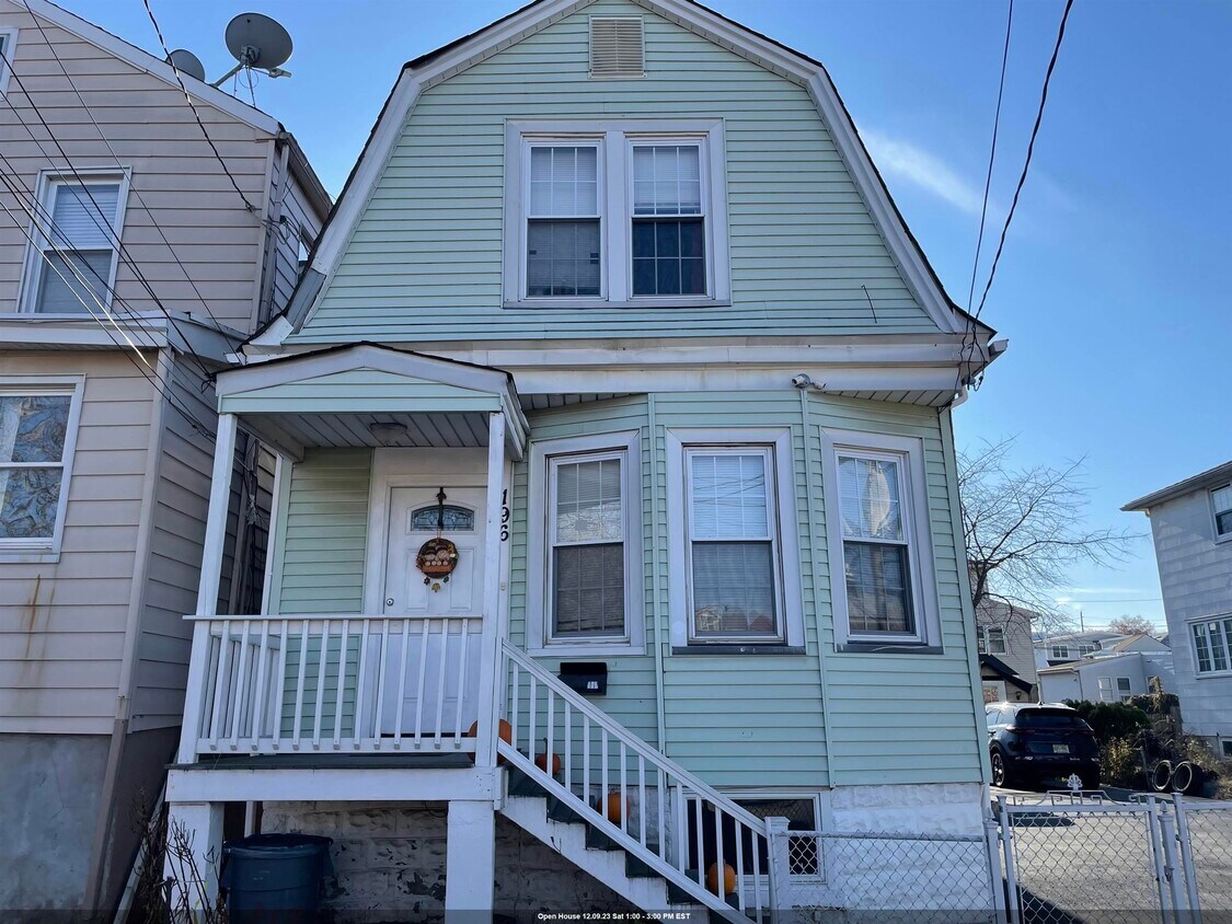 194196 Devon Terrace, Kearny, NJ 07032 Condo for Rent in Kearny, NJ