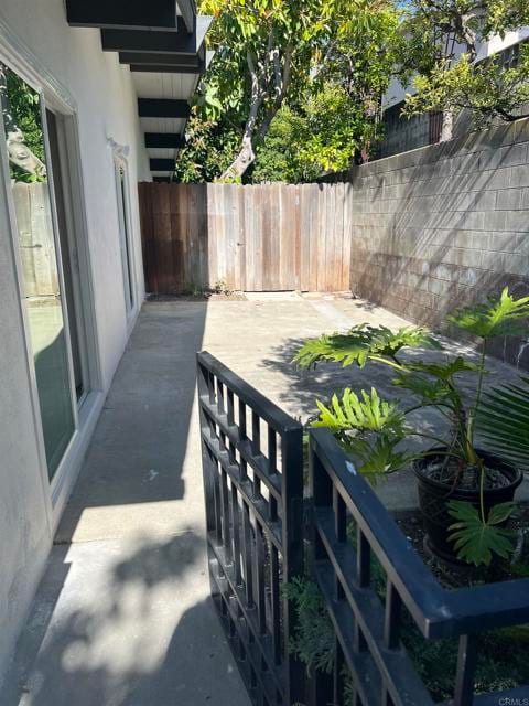 Building Photo - 8529 Lemon Ave