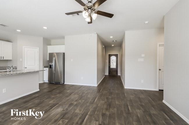 Building Photo - 18286 Eaton Mill Dr