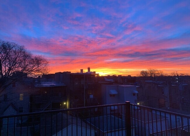 Building Photo - 6433 S Drexel Ave