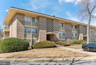 Building Photo - 7200 Donnell Pl