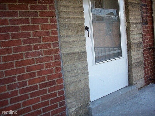 Building Photo - 3 br, 1.5 bath House - 101 Greenbriar Drive