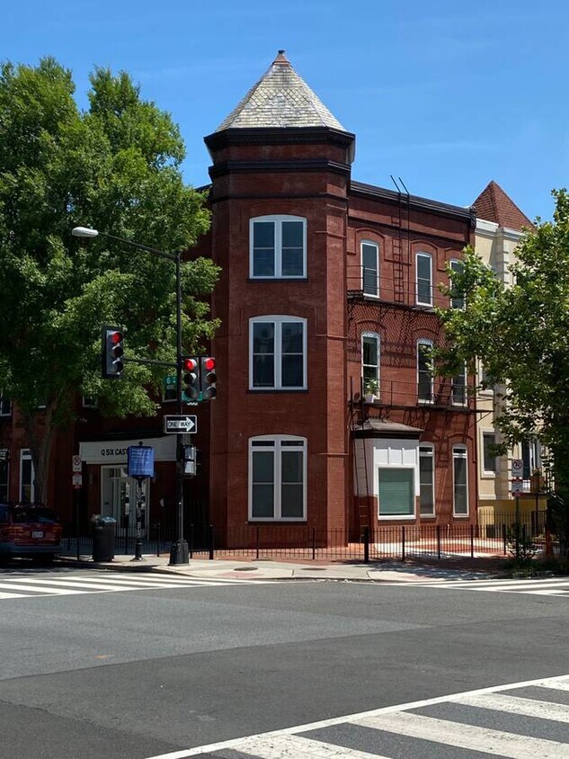 Primary Photo - 1601 6th St NW