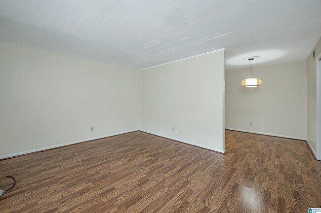 Foto del edificio - 2727 Highland Ave