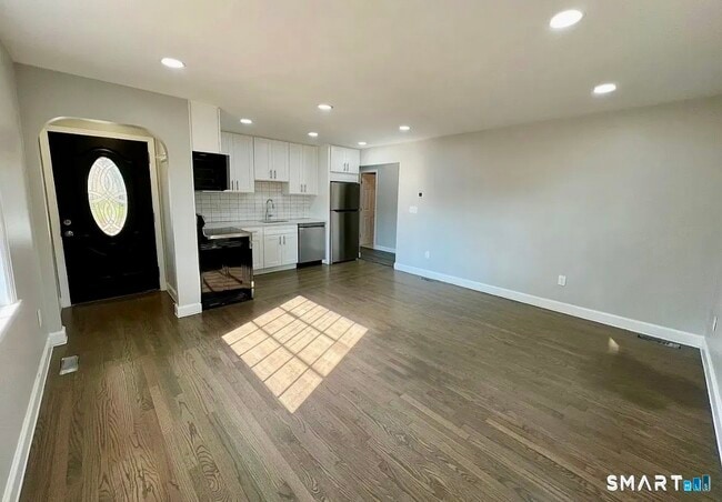 Foto del edificio - 270 East St