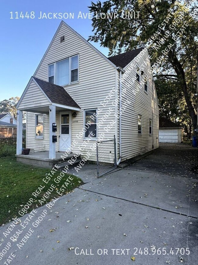 Foto del edificio - 11448 Jackson Ave