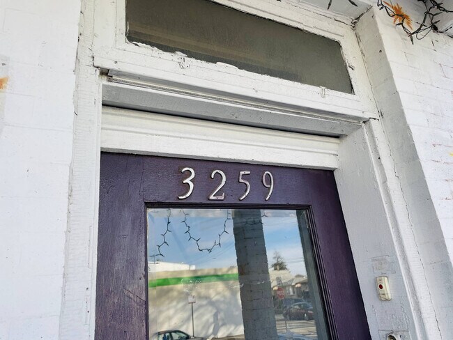 Foto del edificio - 3259 S Wood St