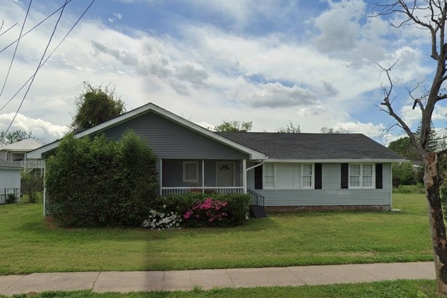 222 Reynolds St