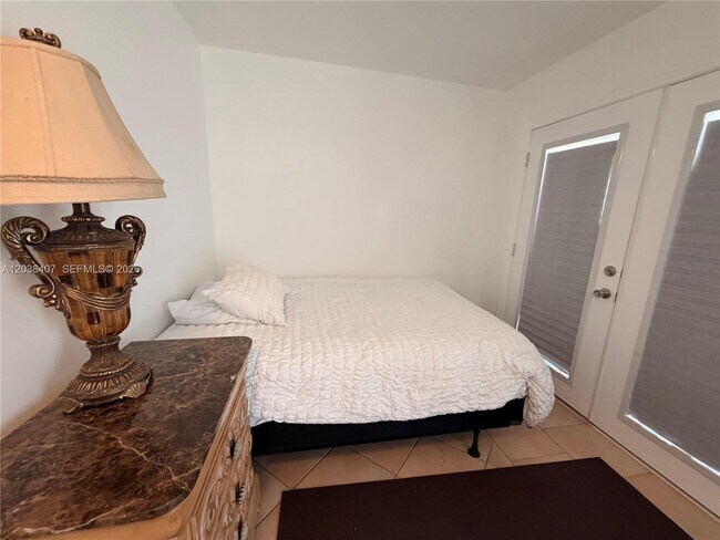Foto del edificio - 5931 SW 148th Pl