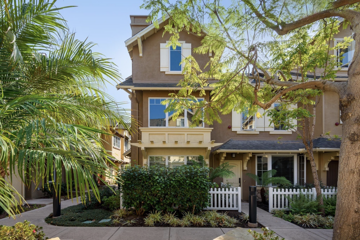 Foto principal - 345 Kellogg Way