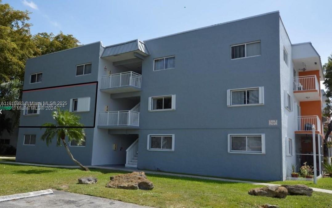 Primary Photo - 11307 SW 200th St