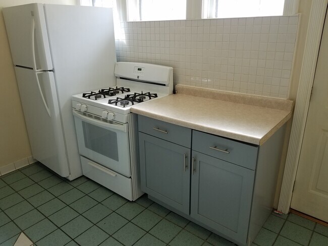 Foto del edificio - 5425 Webster St