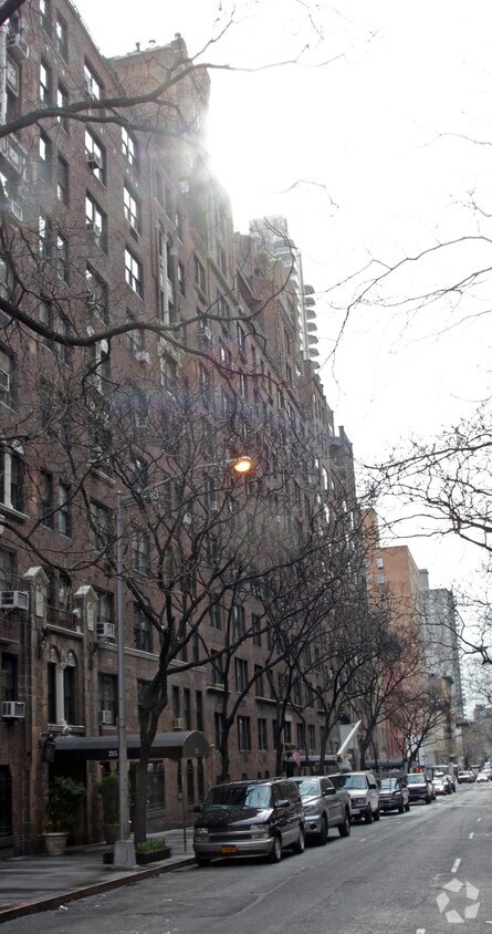 Foto principal - 225 24TH Street