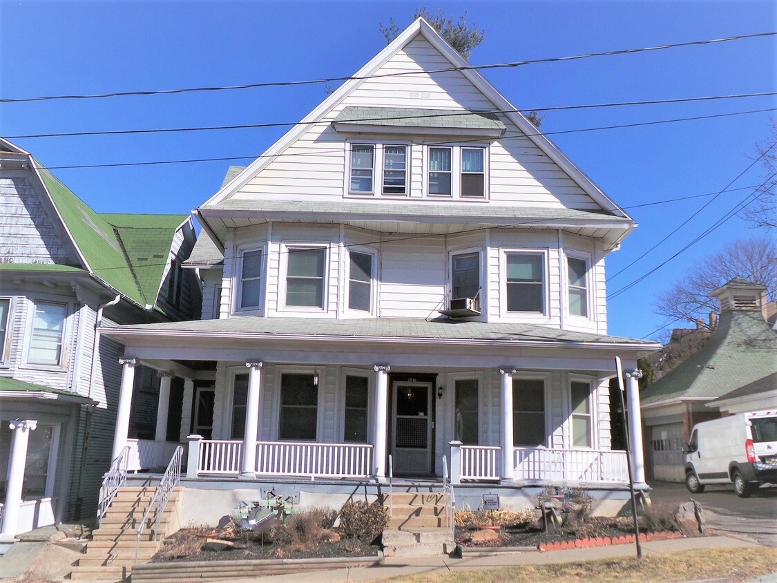 1013 E Gibson St Unit 1013, Scranton, PA 18510 Room for Rent in