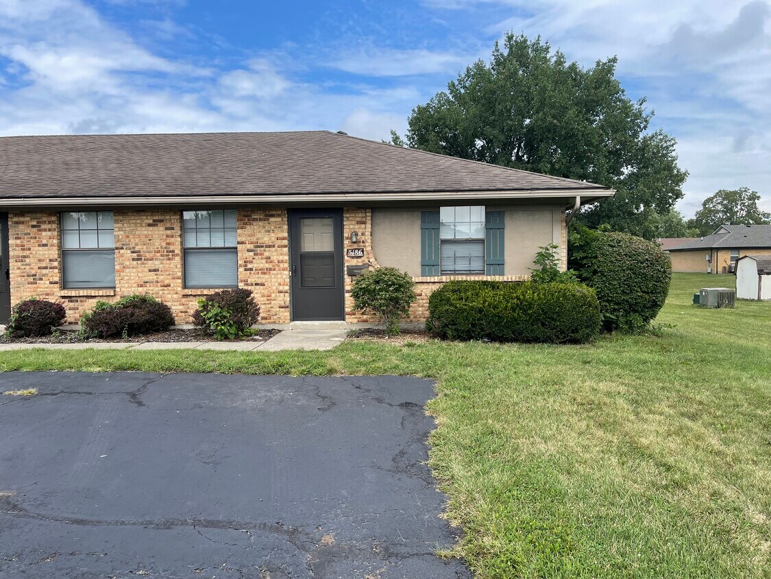 5186 Belle Isle Dr Unit 5186, Dayton, OH 45439 Apartments in Dayton