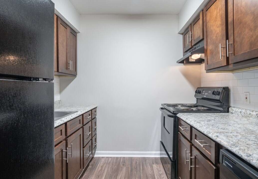 Foto principal - Riverwood Park Apartments