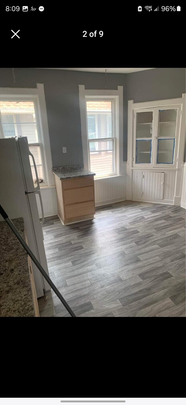 Foto del edificio - 2526 W Grant St