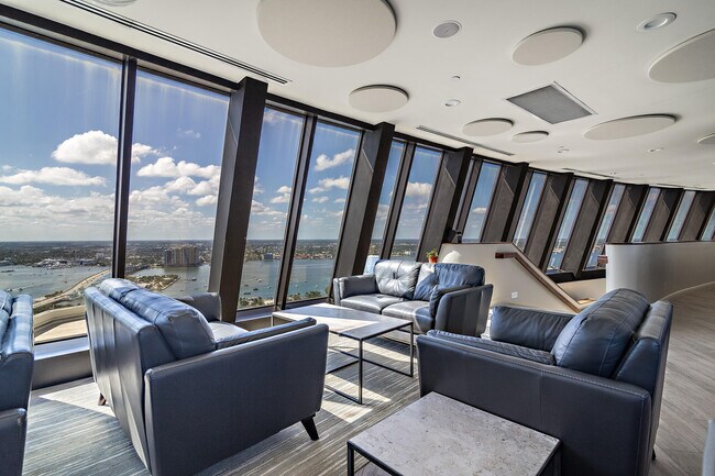 Building Photo - 3000 N Ocean Dr