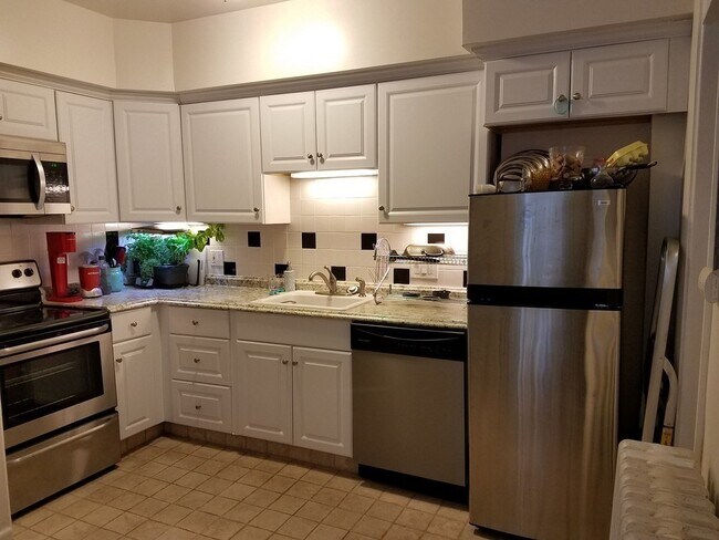 Foto del edificio - 10 Derne St