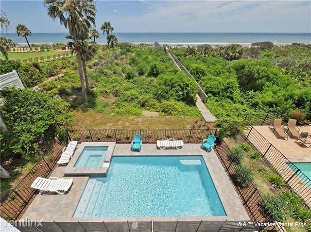 Primary Photo - 528 Cinnamon Beach Ln