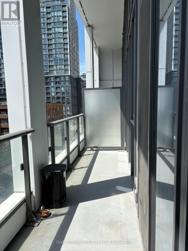 Building Photo - 471-121 LOWER SHERBOURNE St