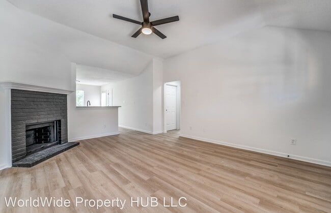 Building Photo - 3 br, 2 bath House - 2868 Copper RIDGE